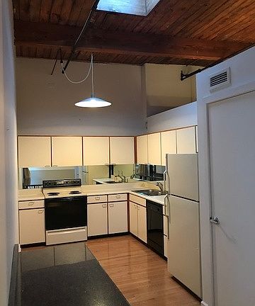 5th image of 540 N Lake Shore Dr APT 713