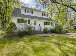 5 Burgundy Ln, New City, NY 10956