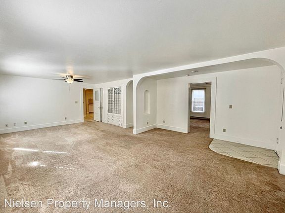 2nd image of 2120 H St APT 1