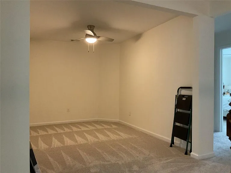 7305 Heritage Oak Ct — Photo 13