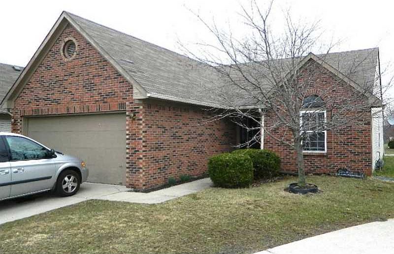 1st image of 1513 N Park Vista Ct