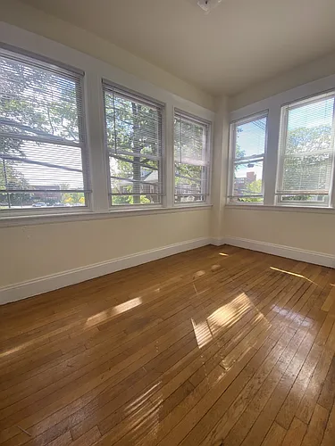 19 Melvin Ave #3 Photo 1
