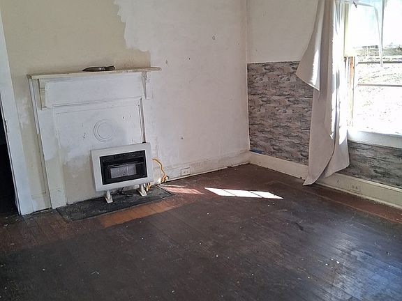 5th image of 11 Maury St