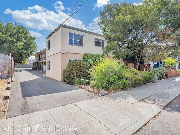 5th image of 2256 Pacific Ave #10367448