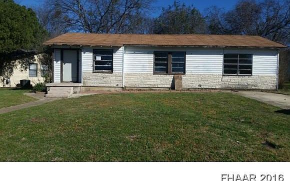 1st image of 906 Morris Dr