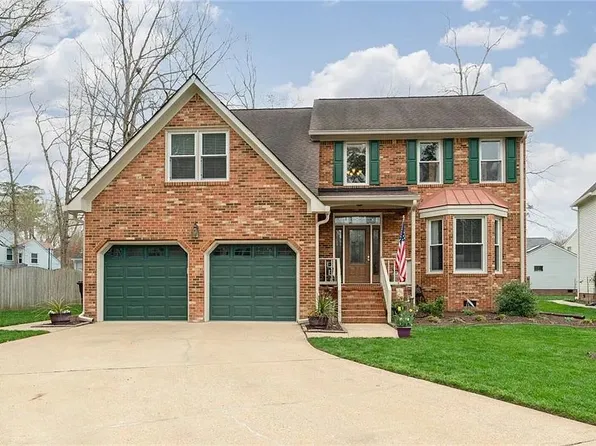 705 Water Hickory Ct S, Chesapeake, VA 23320