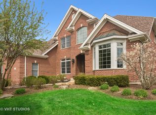 914 Lorie Ln, Lake Zurich, IL 60047