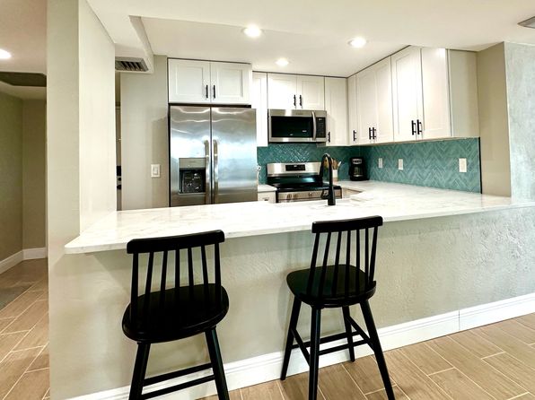 3043 S Atlantic Ave APT 1004