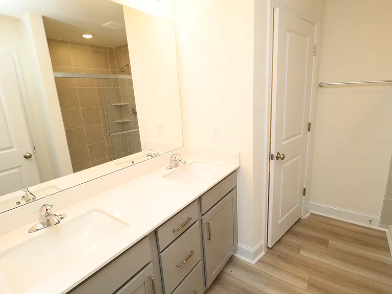 961 Kensley Grove Ln — Photo 27