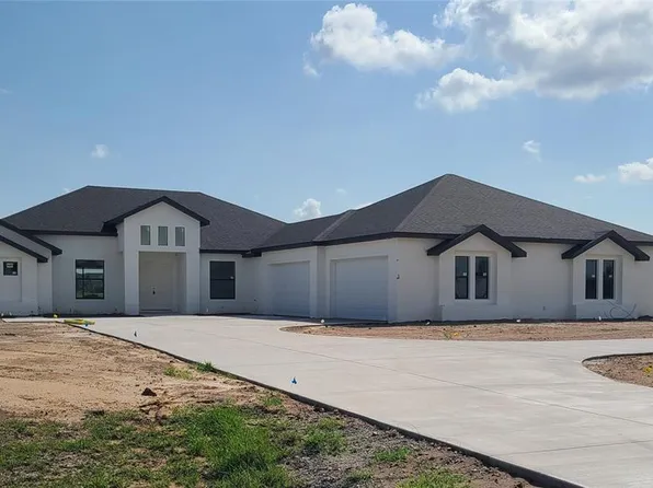 5325 Lake Toscana Dr, Wimauma, FL 33598