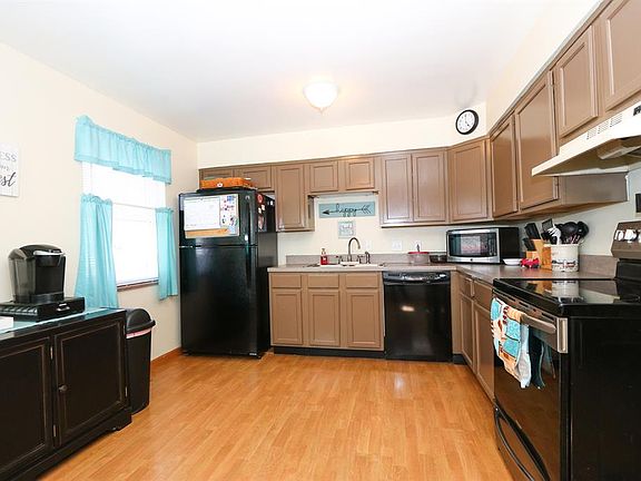 5th image of 4031 Drew Ave