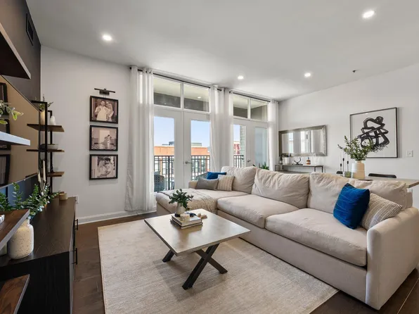 825 N 4th St Unit 305, Columbus, OH 43215