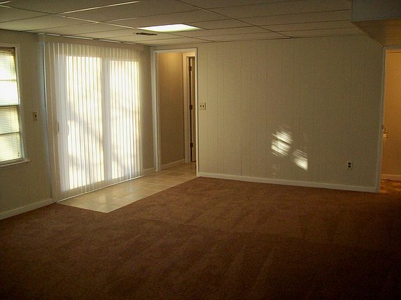 Walk out Family Room