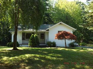 453 Golf Dr, Canadensis, PA