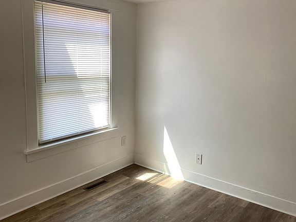 5th image of 1017 N Mantua St APT 4