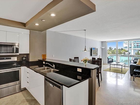 4th image of 6917 Collins Ave APT 503