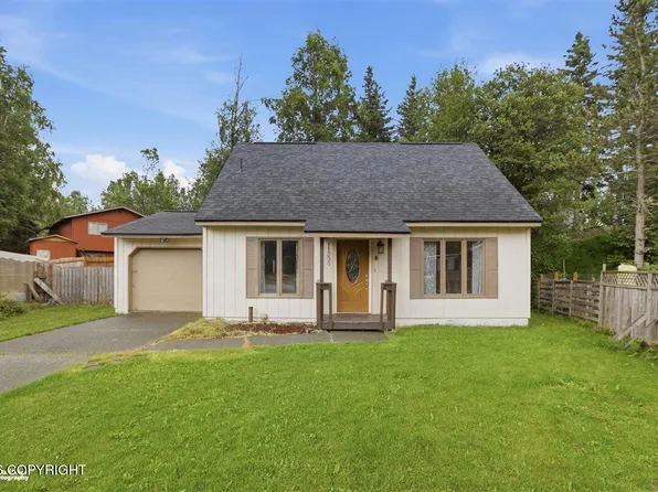 11295 Banff Springs Cir, Eagle River, AK 99577
