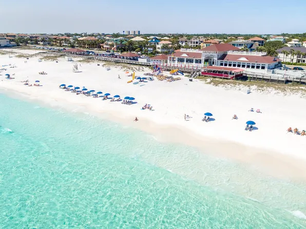 4600 Paradise Isle, Destin, FL 32541