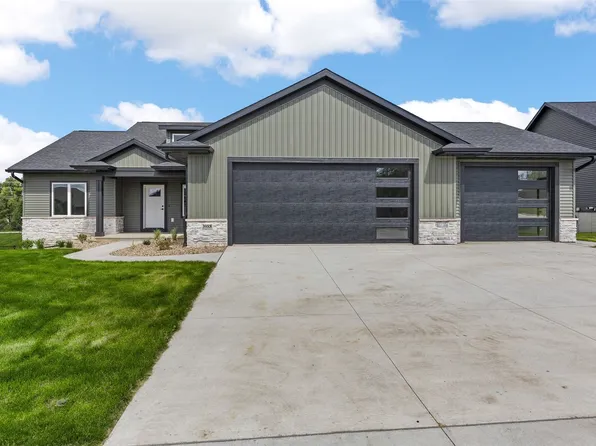 3988 Peridot Dr, Marion, IA 52302