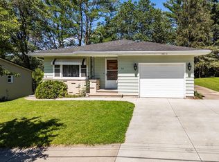 519 Center St, Wonewoc, WI 53968