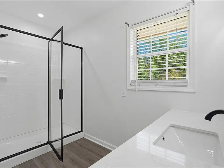 128 McNeal Rd — Photo 16