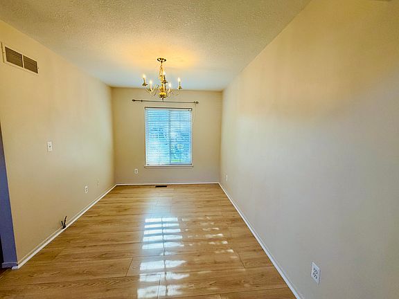 5th image of 1590 Scio Ridge Rd