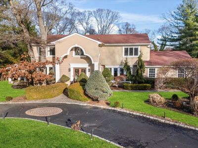 10 Faulkner Lane, Dix Hills, NY, 11746