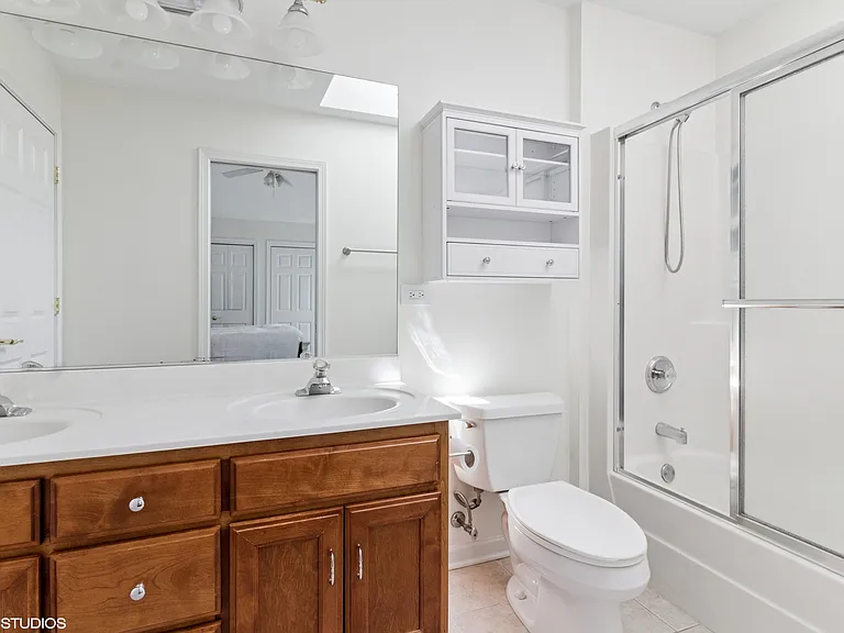 3304 Rollingridge Rd — Photo 31
