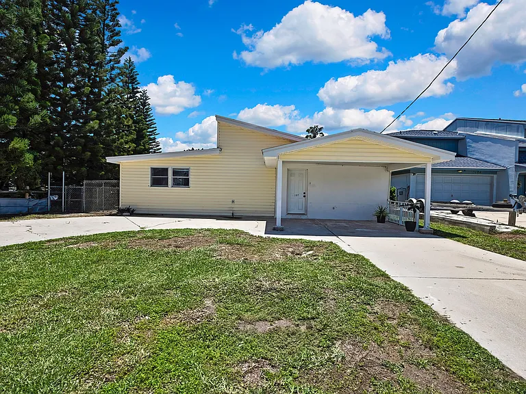 7308 Maryland Ave — Photo 2