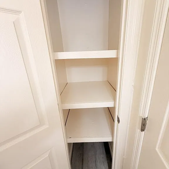 104 Brown Ct #8 — Photo 13
