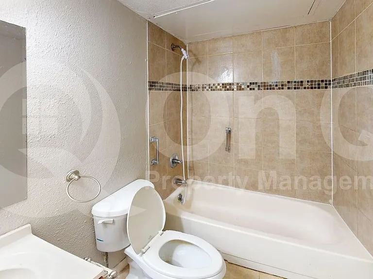 8110 Skillman St #1016 — Photo 6