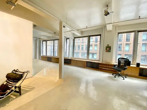 249 W 29th St APT 2S, New York, NY 10001