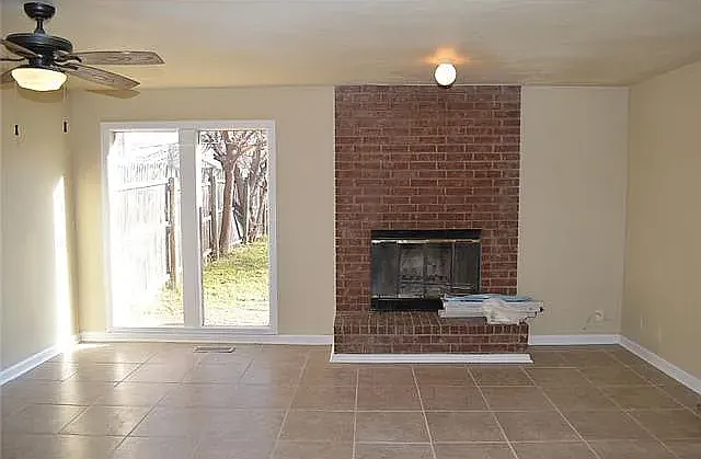 2805 Shoreridge Ave — Photo 1