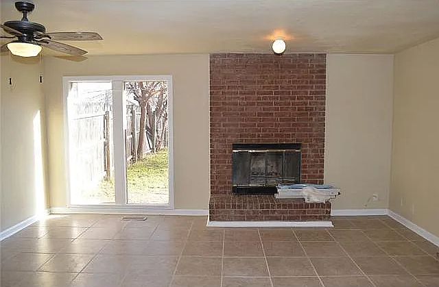 1st image of 2805 Shoreridge Ave
