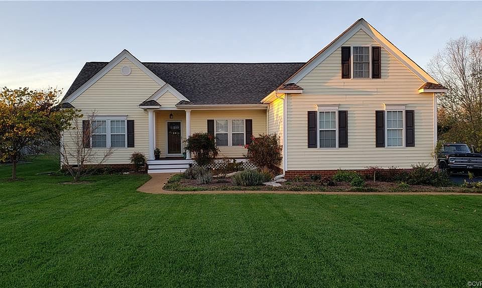 1st image of 906 Newsome Ct