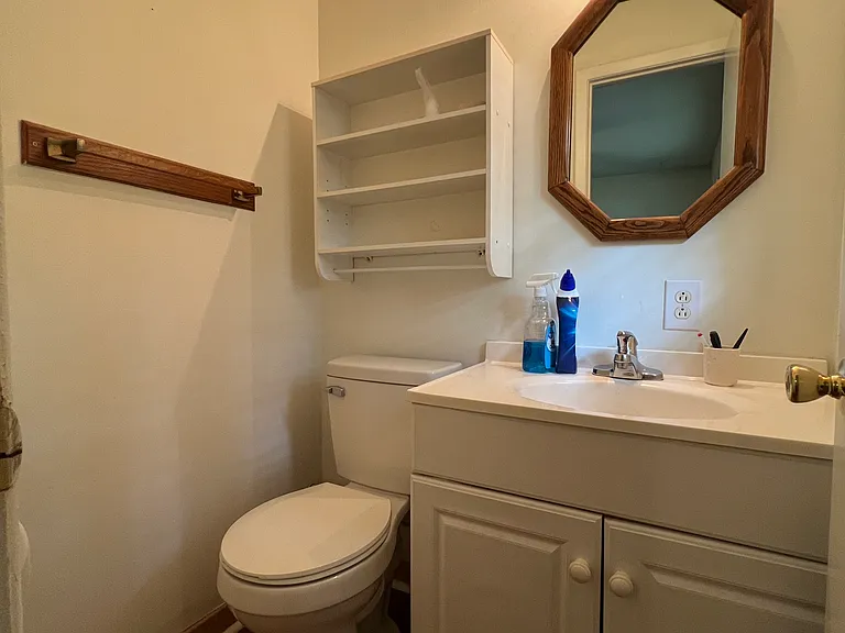 209 Faculty Blvd — Photo 13