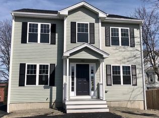 462 Bradford Ave, Fall River, MA 02721