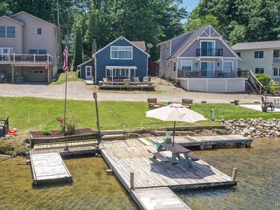 3971 S Shore Dr, Lapeer, MI, 48446