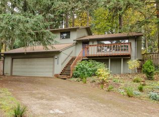 3328 Storey Blvd, Eugene, OR 97405