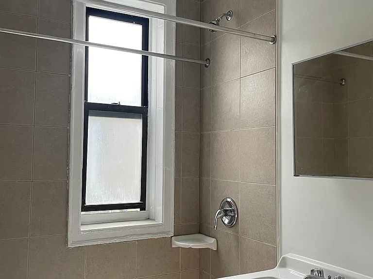 3215-3217 Hull Ave #3C — Photo 18