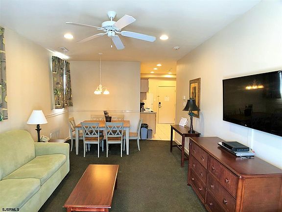 3rd image of 1001 Little Atlantic Ave #275