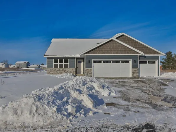 640 STILL WATERS LANE, Plover, WI 54467