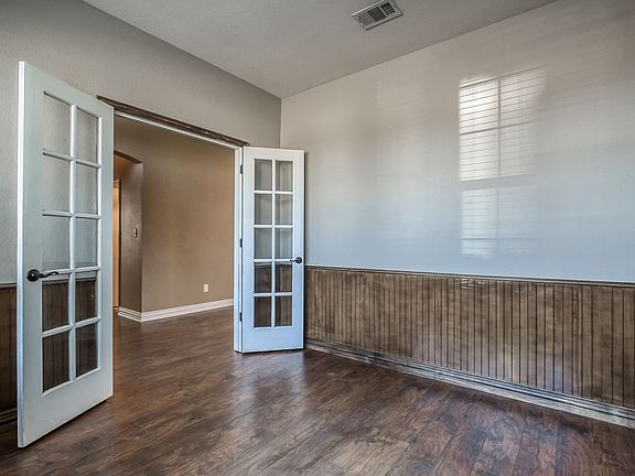 4th image of 516 Lakeview Cir