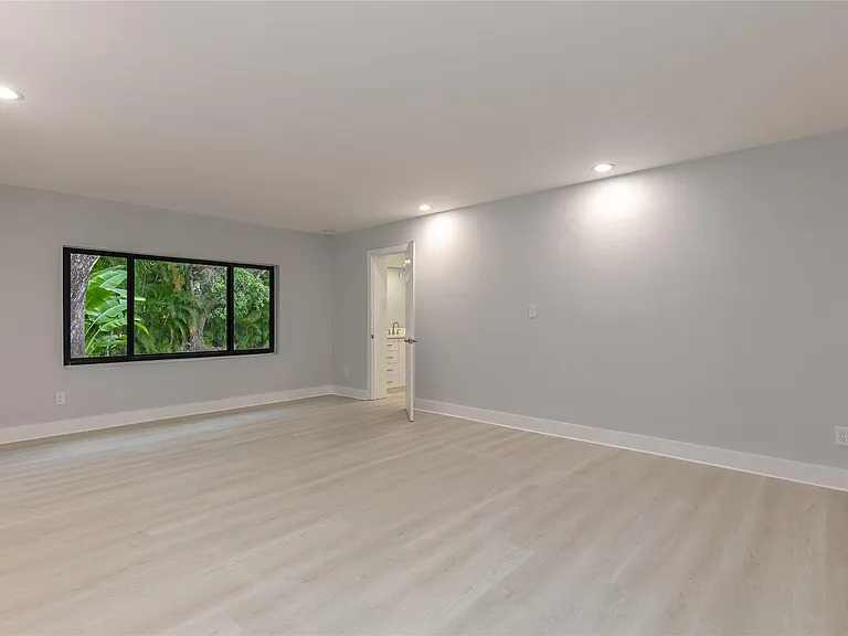 13401 SW 83rd Ave — Photo 18