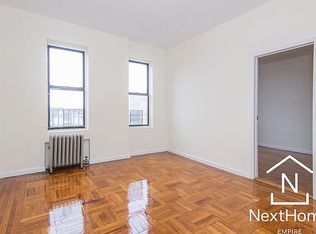30-84 34th St #5A, Astoria, NY 11103