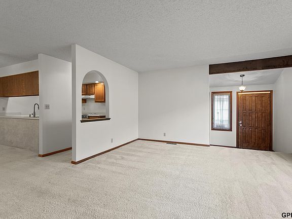 5th image of 1826 Normandy Ln