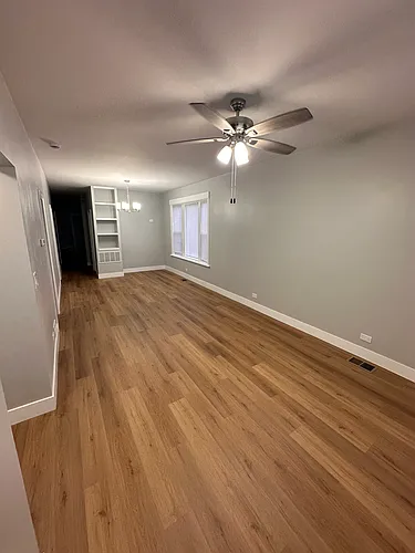 619 N Ridgeway Ave #1 Photo 1