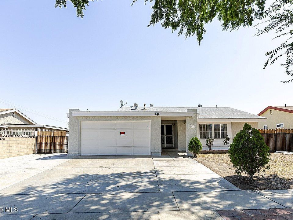 37944 29th St E, Palmdale, CA 93550 | Zillow