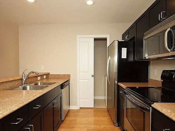 4th image of 2749 Pecan Rd #524c89832