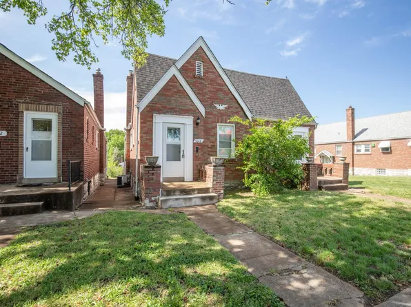 5644 Chippewa St, Saint Louis, MO 63109